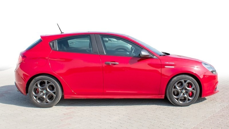 alfa-romeo-giulietta-veloce-big-0