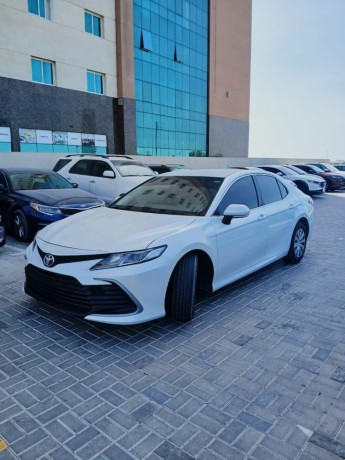 toyota-camery-2023-gcc-big-1